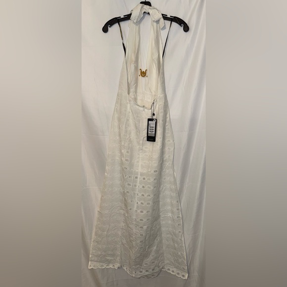 Eyelet Maryse Cover-Up Maxi Dress
ViX Paula Hermanny - Picture 7 of 10